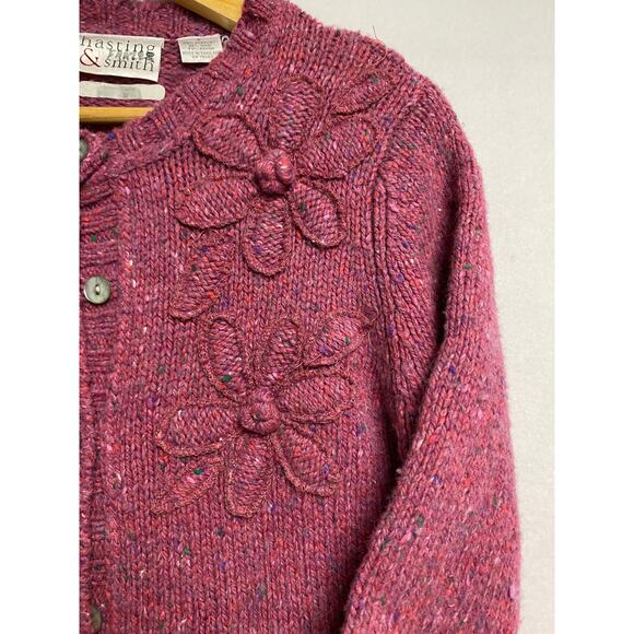 Vintage Hastings & Smith Sweater - Pink Floral, Garden Girl,cottage core - Picture 3 of 12